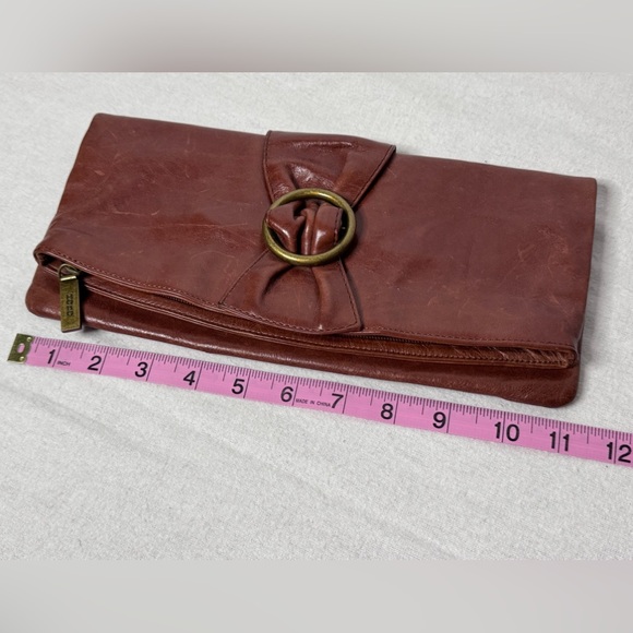 Vintage HOBO International Chestnut Brown Leather Clutch Handbag - Picture 9 of 10